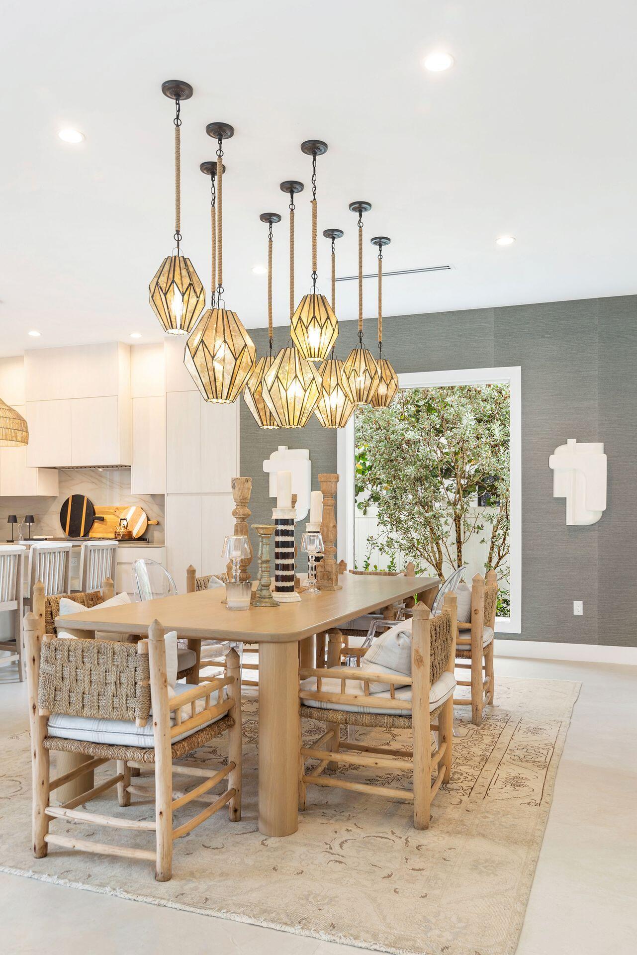 EDGEWATER - Residential