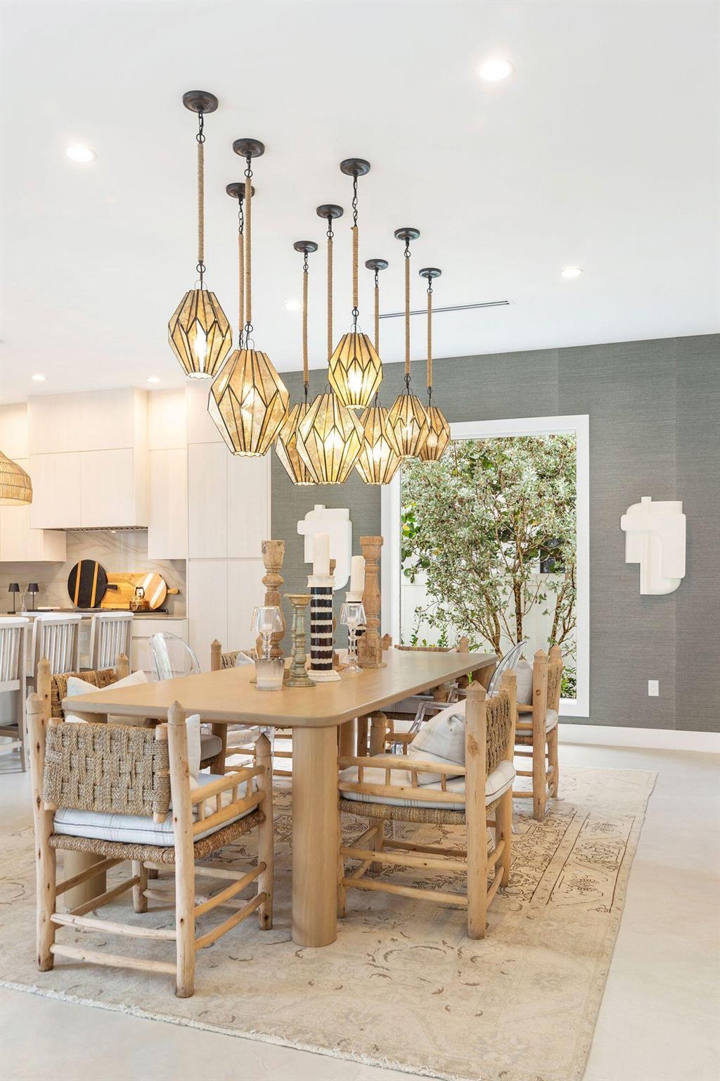 EDGEWATER - Residential