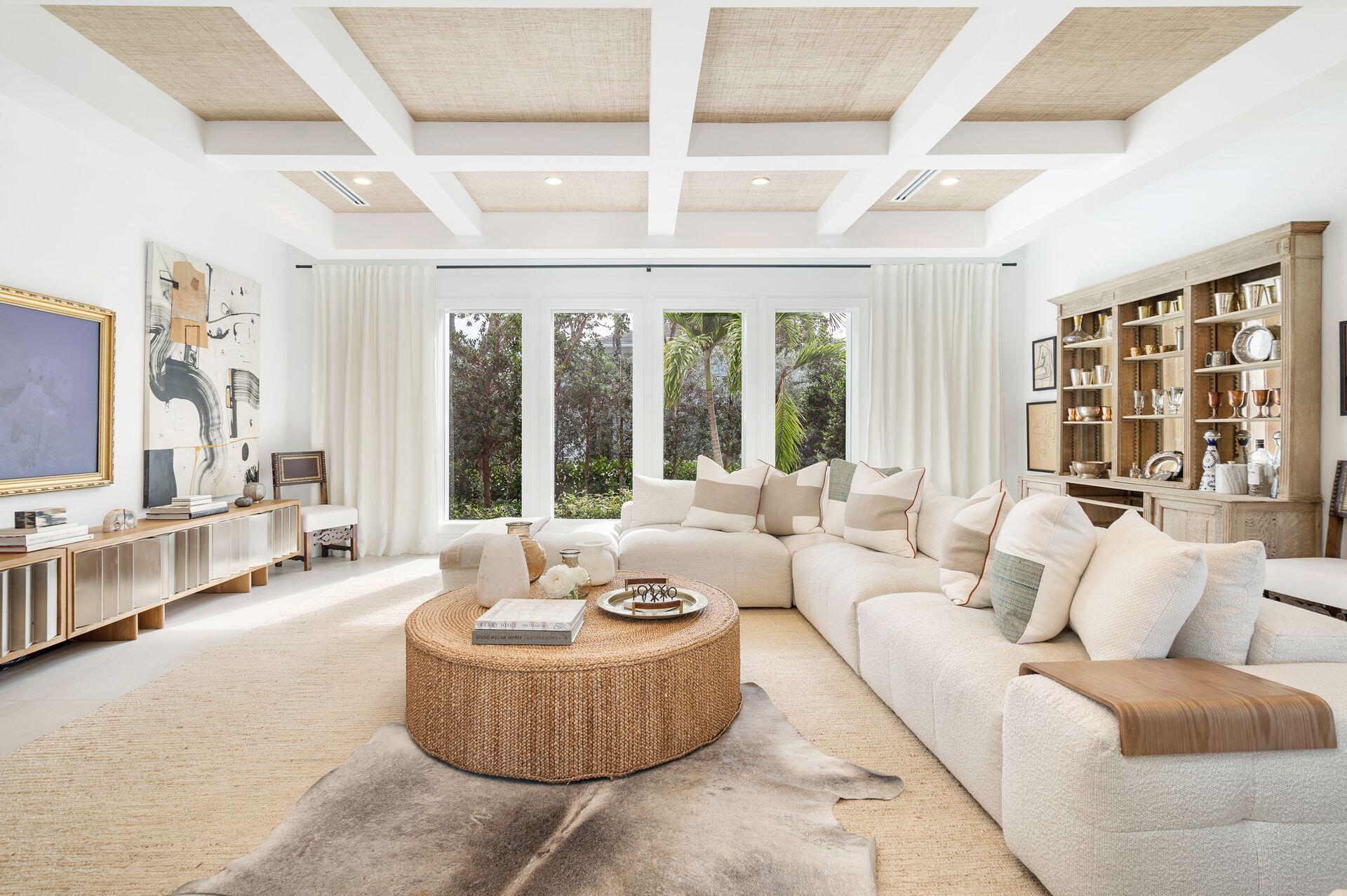 EDGEWATER - Residential