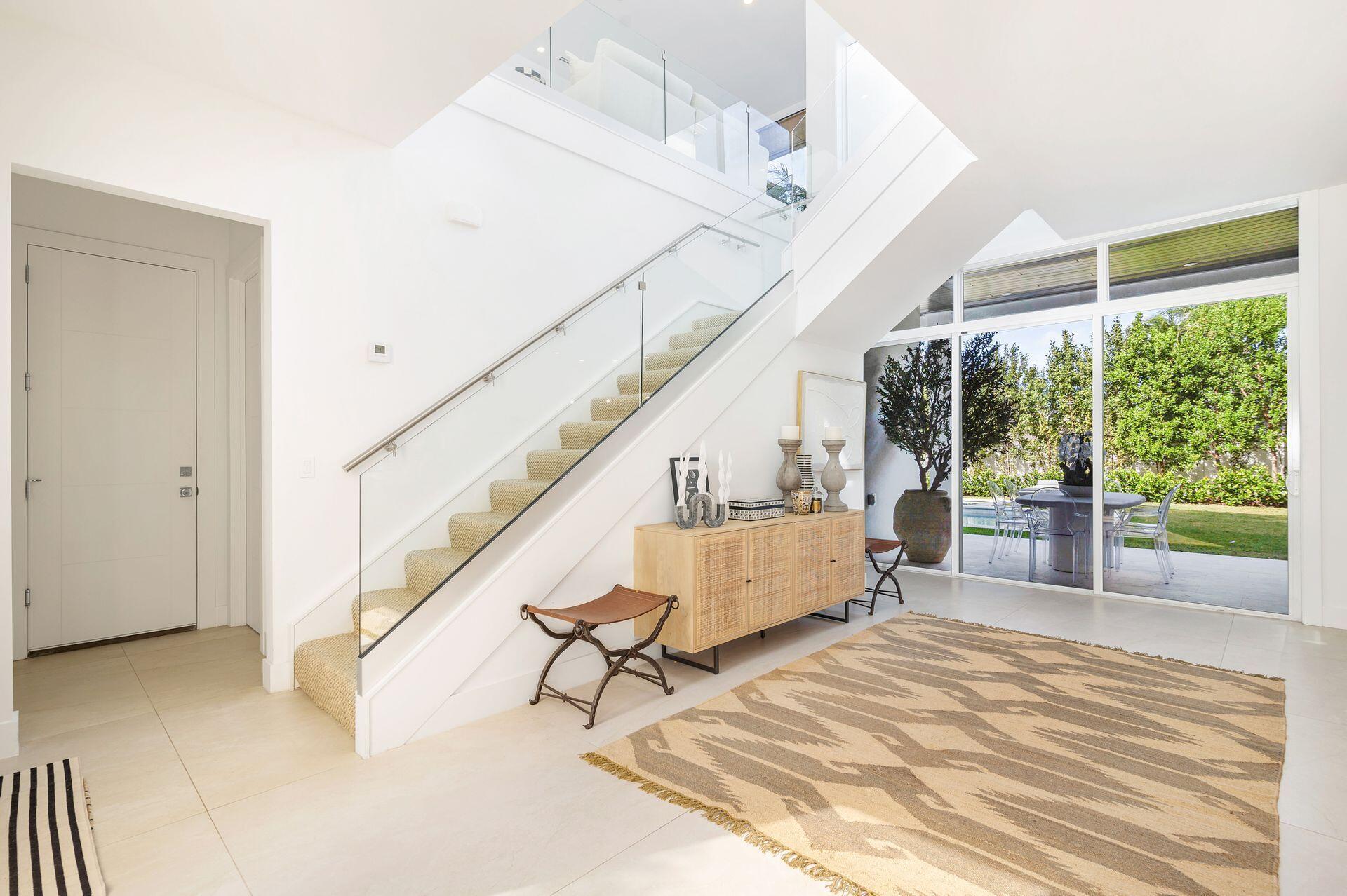 EDGEWATER - Residential