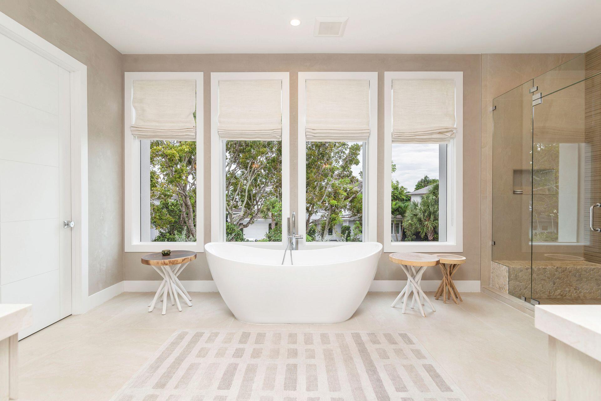 EDGEWATER - Residential