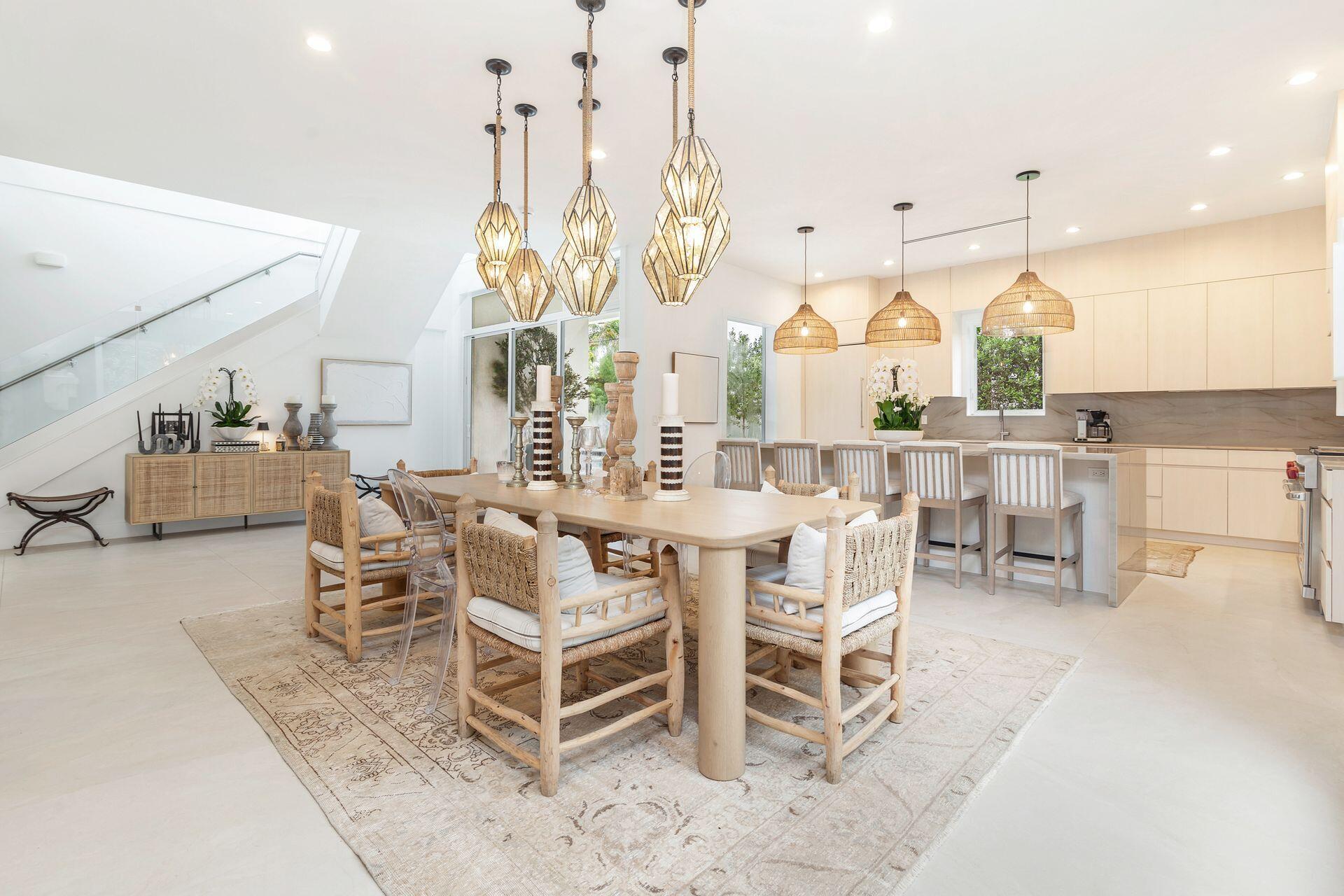 EDGEWATER - Residential