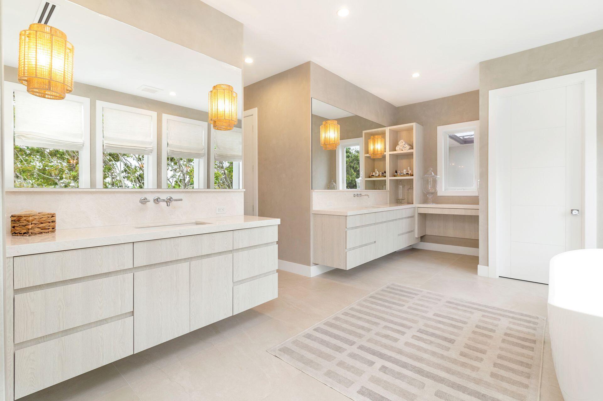 EDGEWATER - Residential