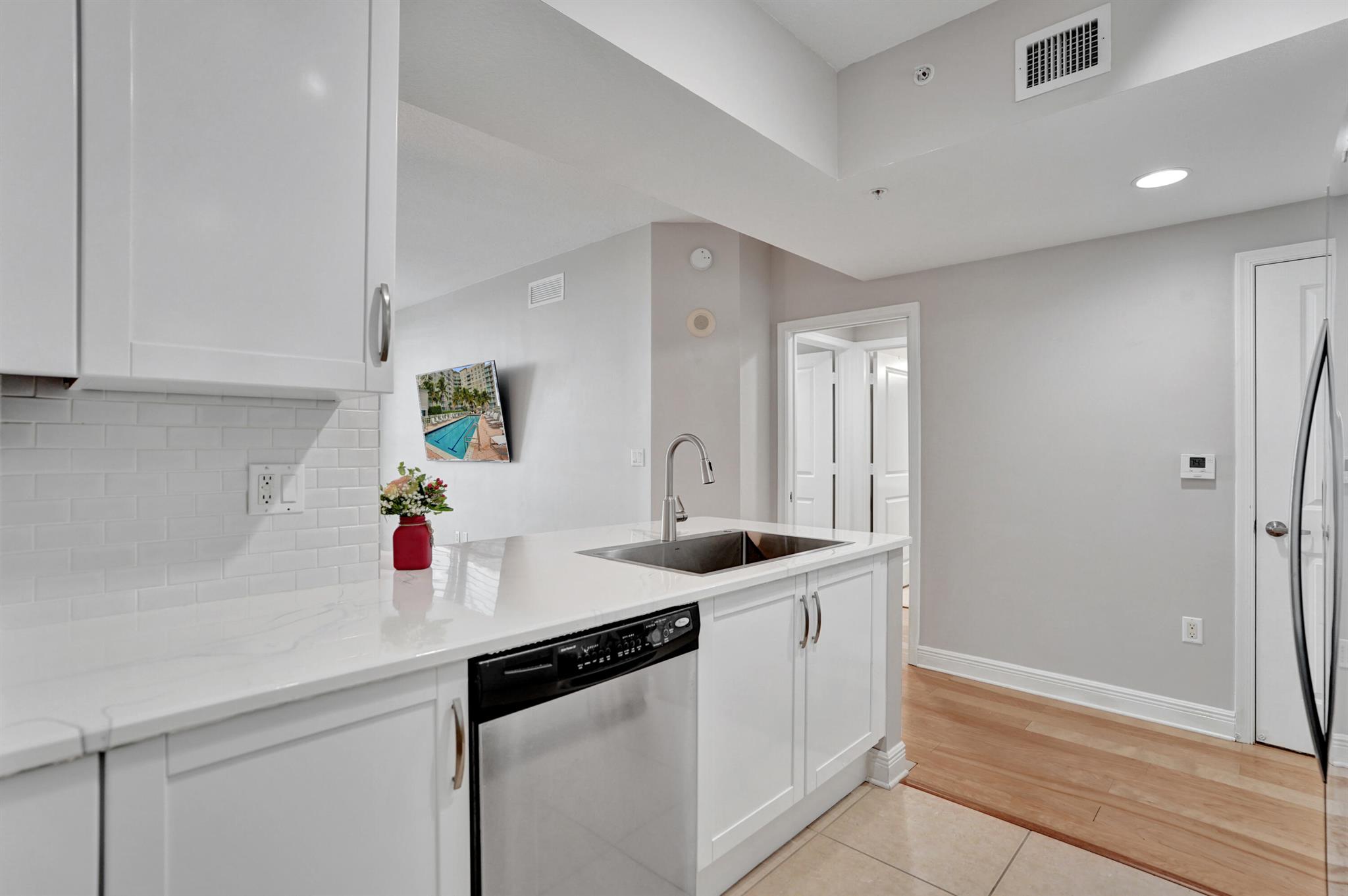 Casa Costa - Residential