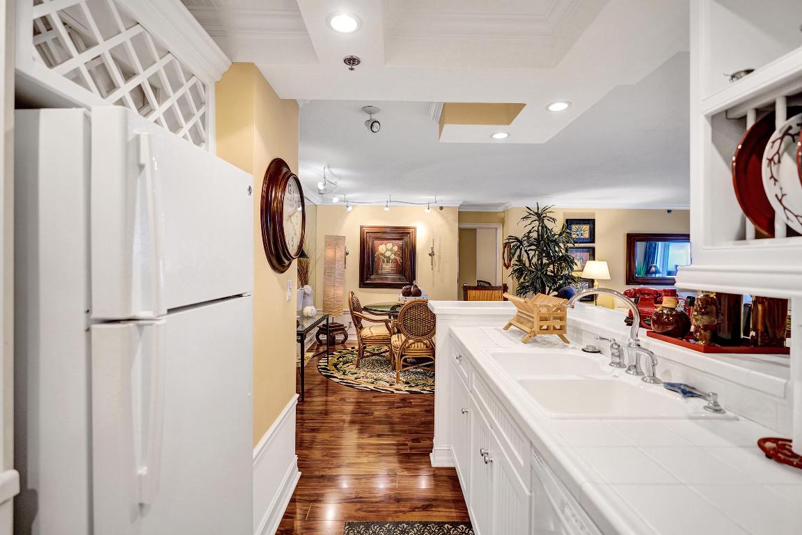 Ambassadors V South - Residential