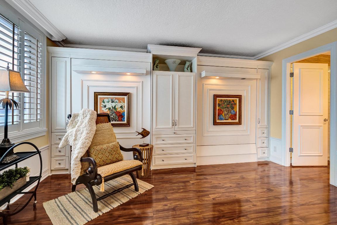 Ambassadors V South - Residential