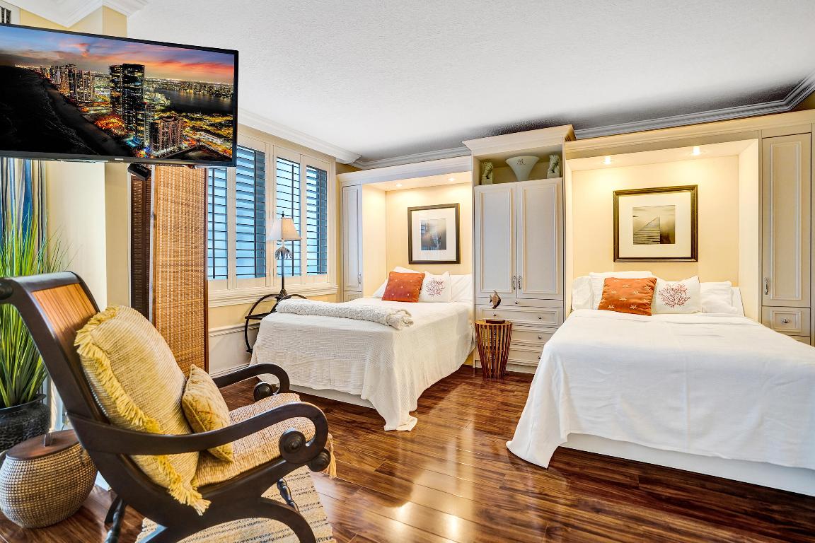 Ambassadors V South - Residential