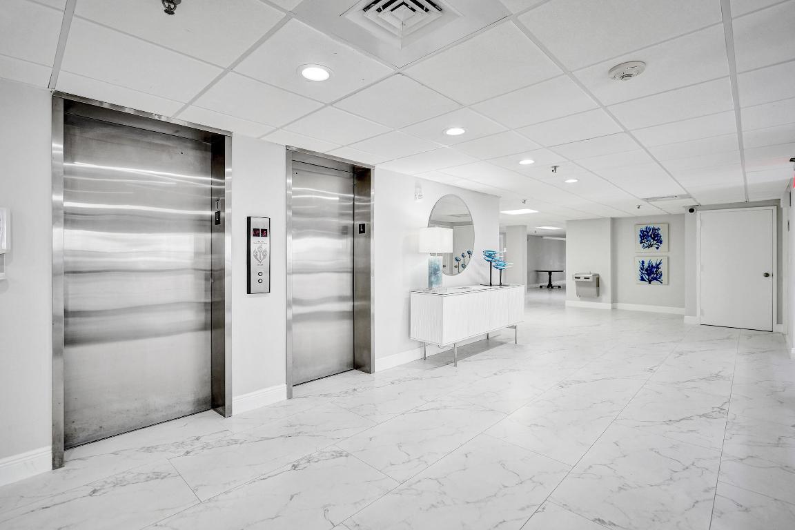 Ambassadors V South - Residential