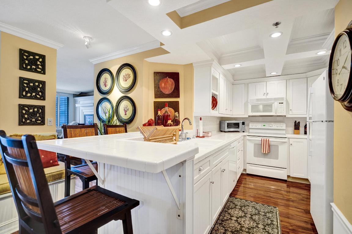 3301 S Ocean Boulevard 206