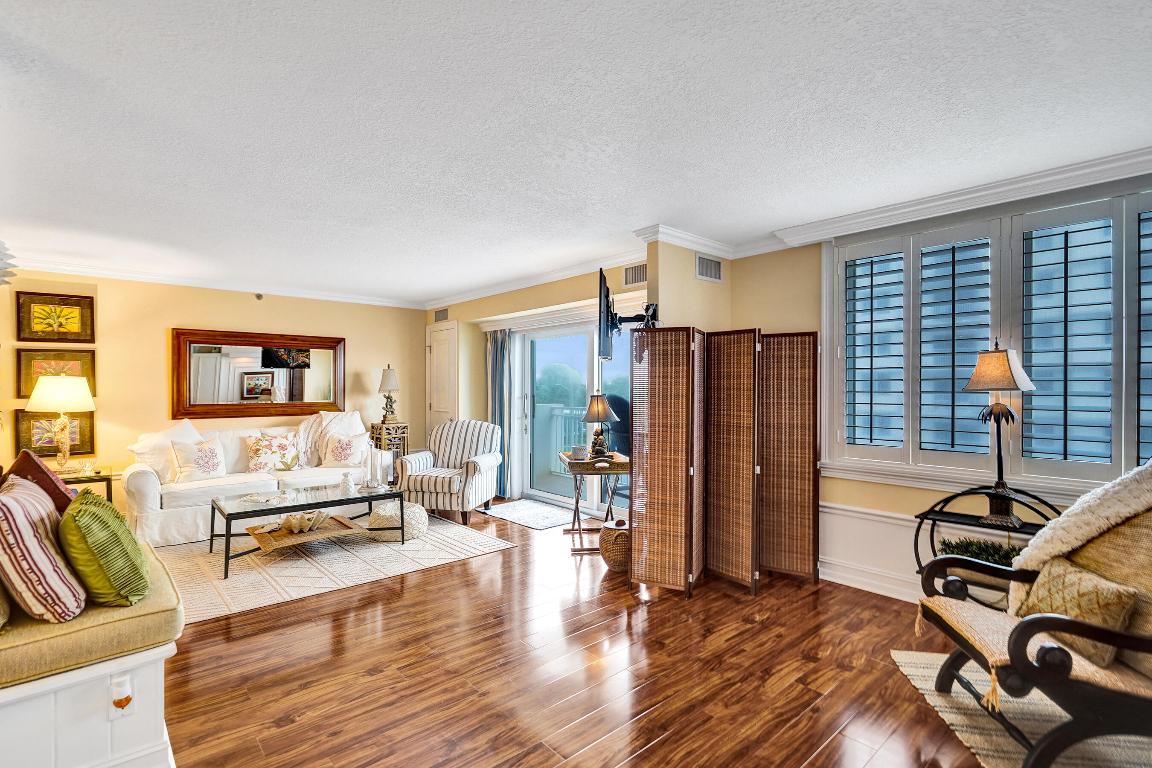 Ambassadors V South - Residential