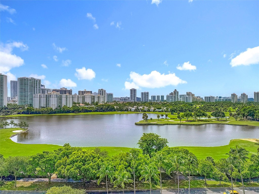 El Dorado Towers - Residential