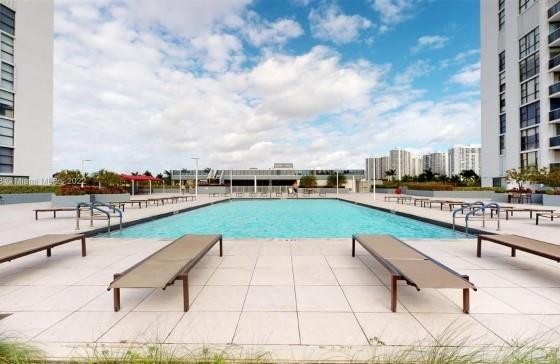 El Dorado Towers - Residential