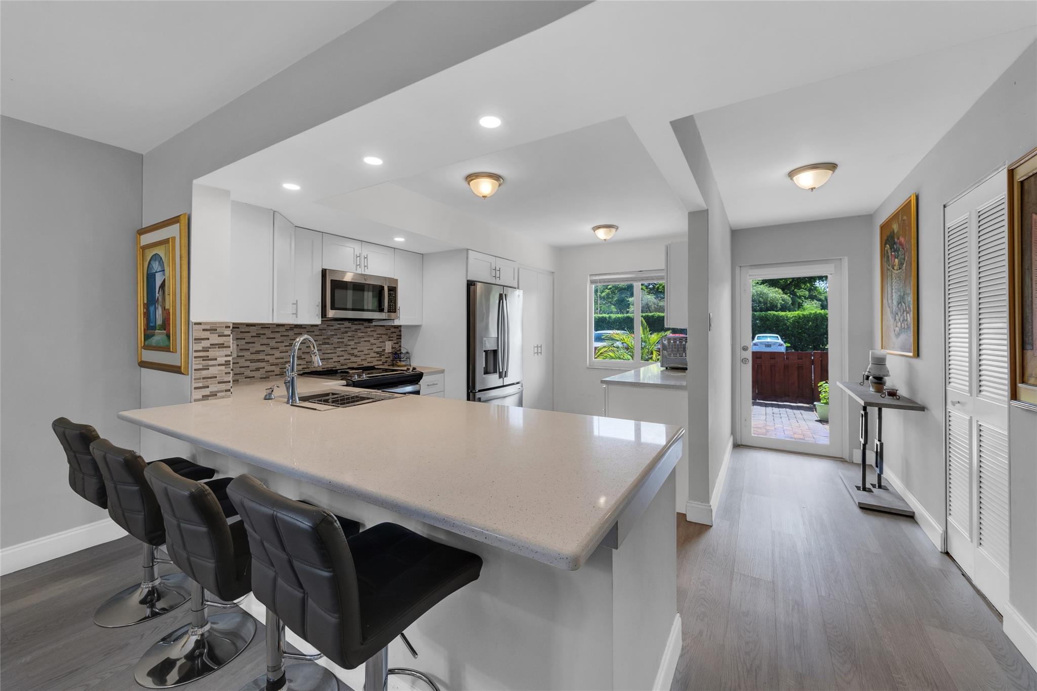 480 NW 76th Ave 107