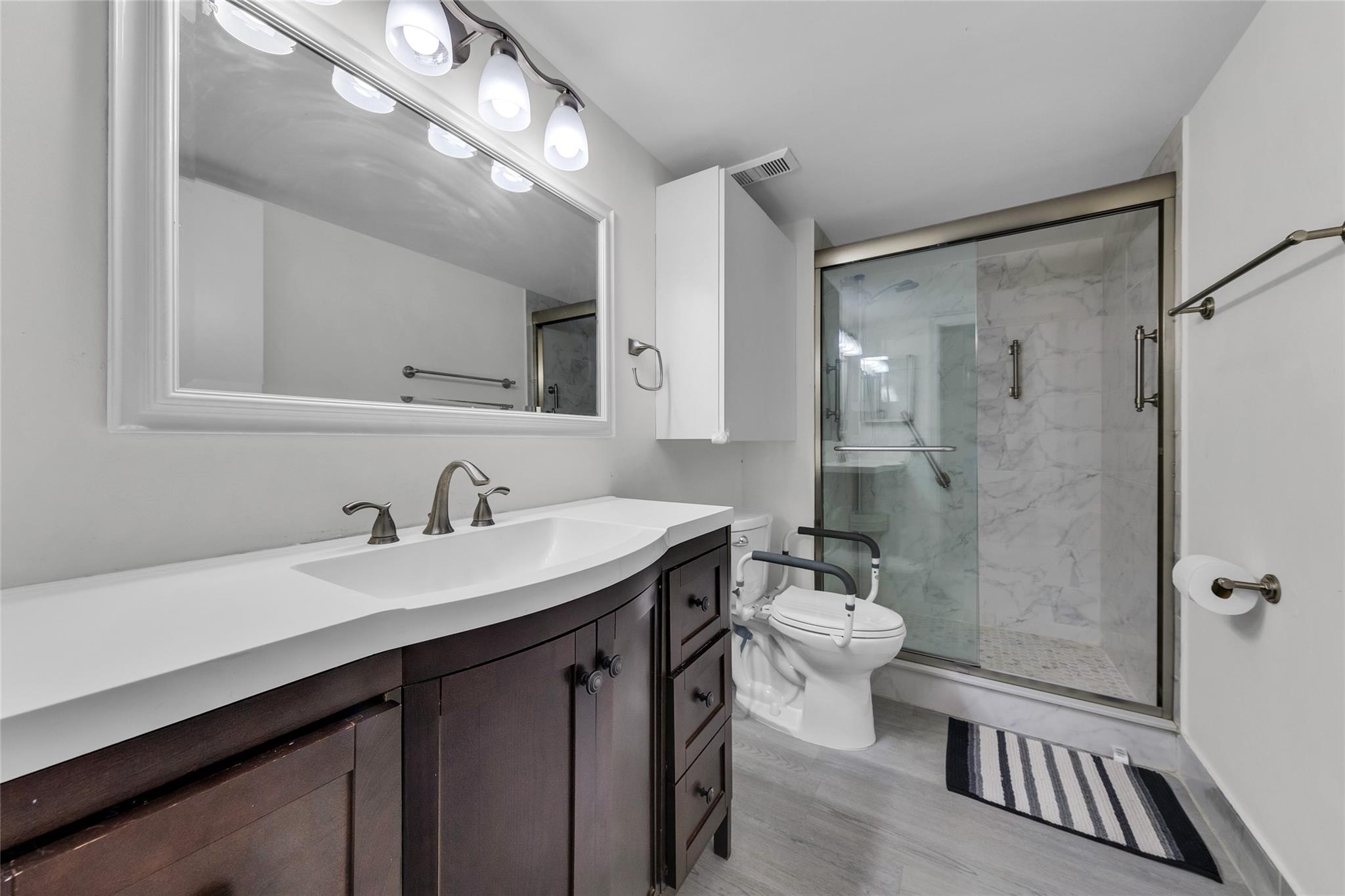 Palm Lakes Condominium - Residential