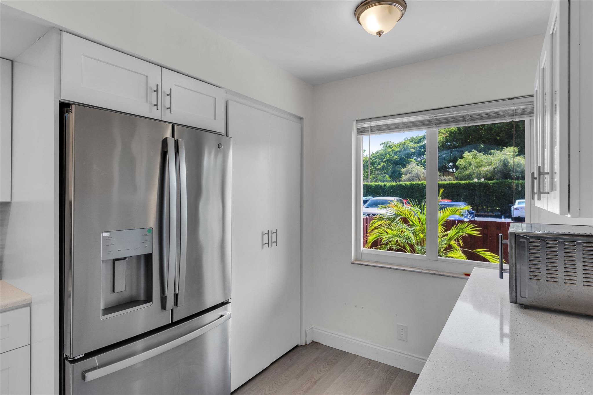 Palm Lakes Condominium - Residential