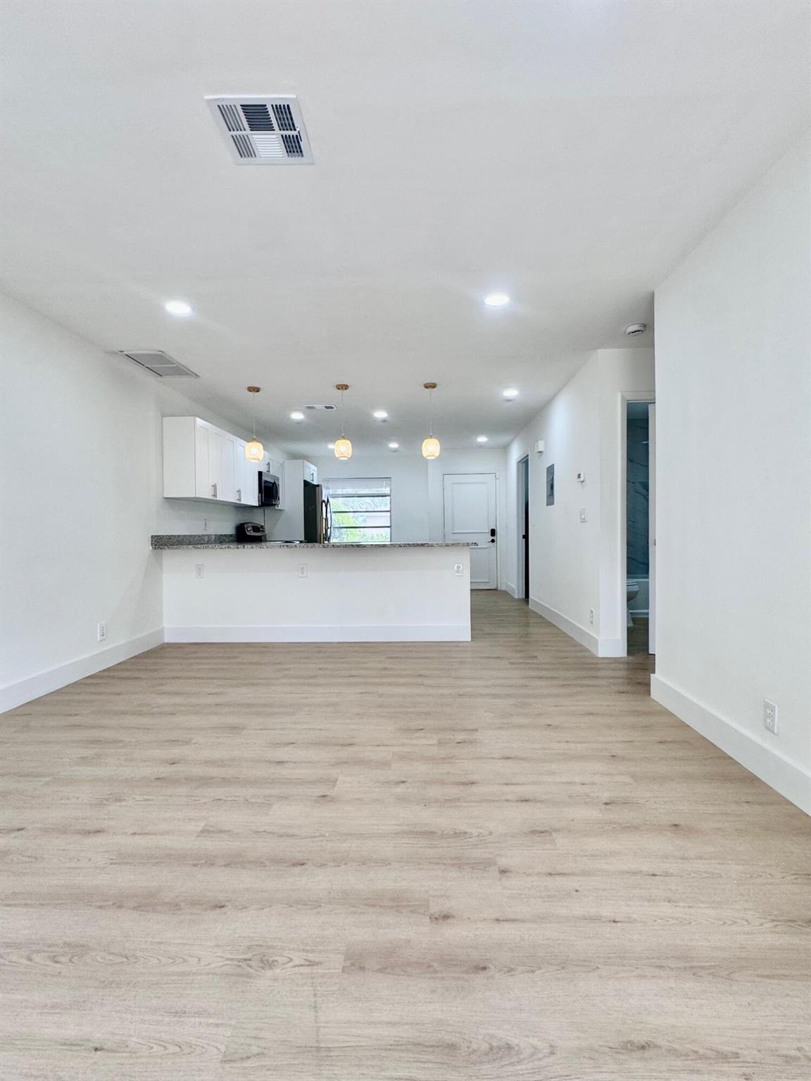 Boca Lakes - Residential Lease