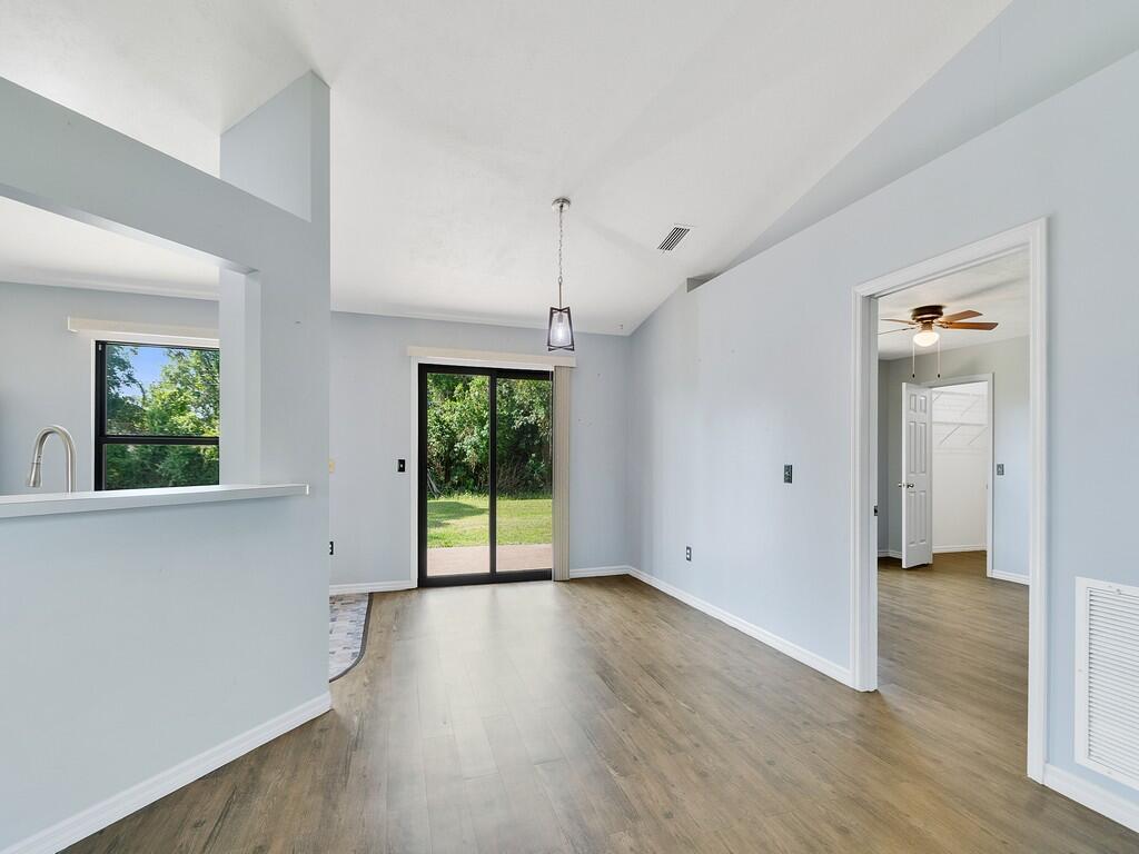 LAKEWOOD PARK UNIT 9 - Residential