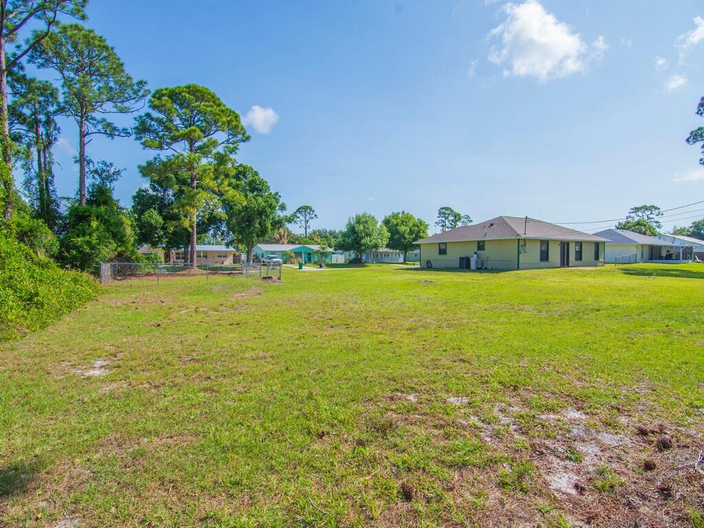 LAKEWOOD PARK UNIT 9 - Residential