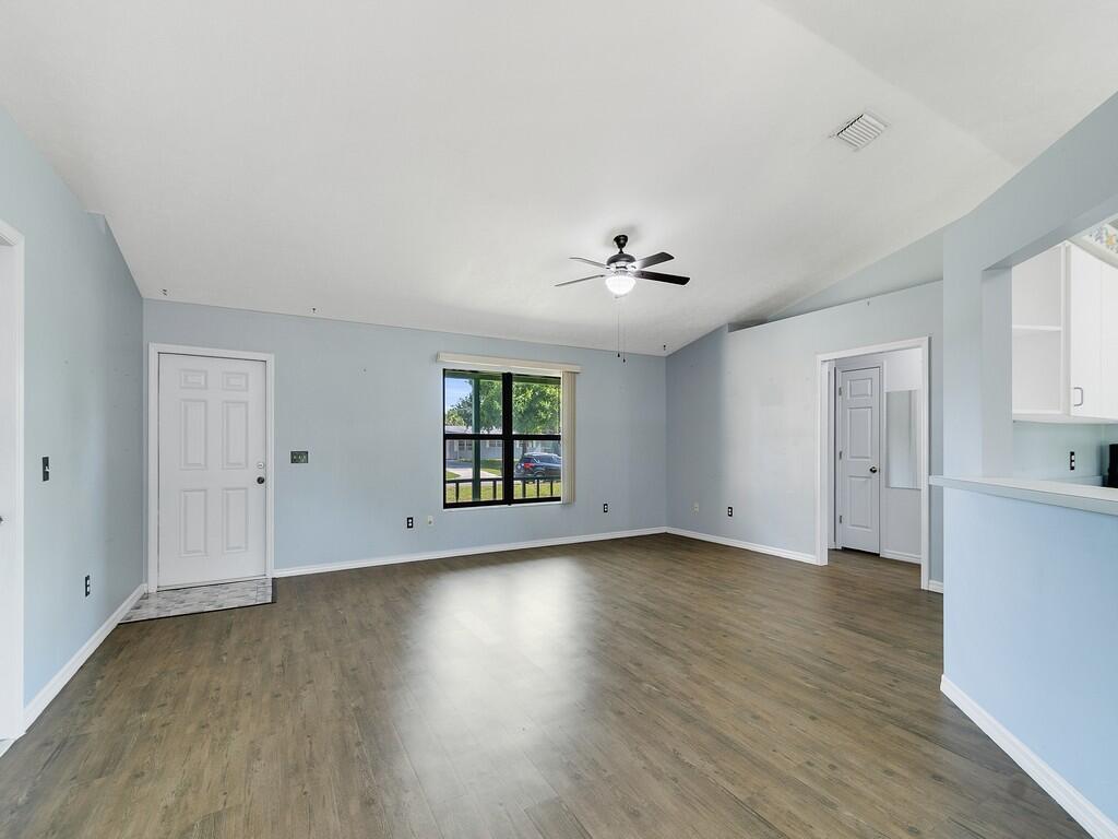 LAKEWOOD PARK UNIT 9 - Residential