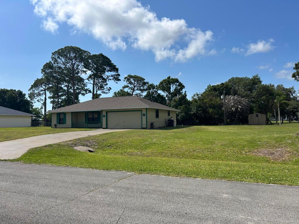 Photo of 6801 Paso Robles Boulevard, Fort Pierce, FL 34951 (MLS # B26021072)