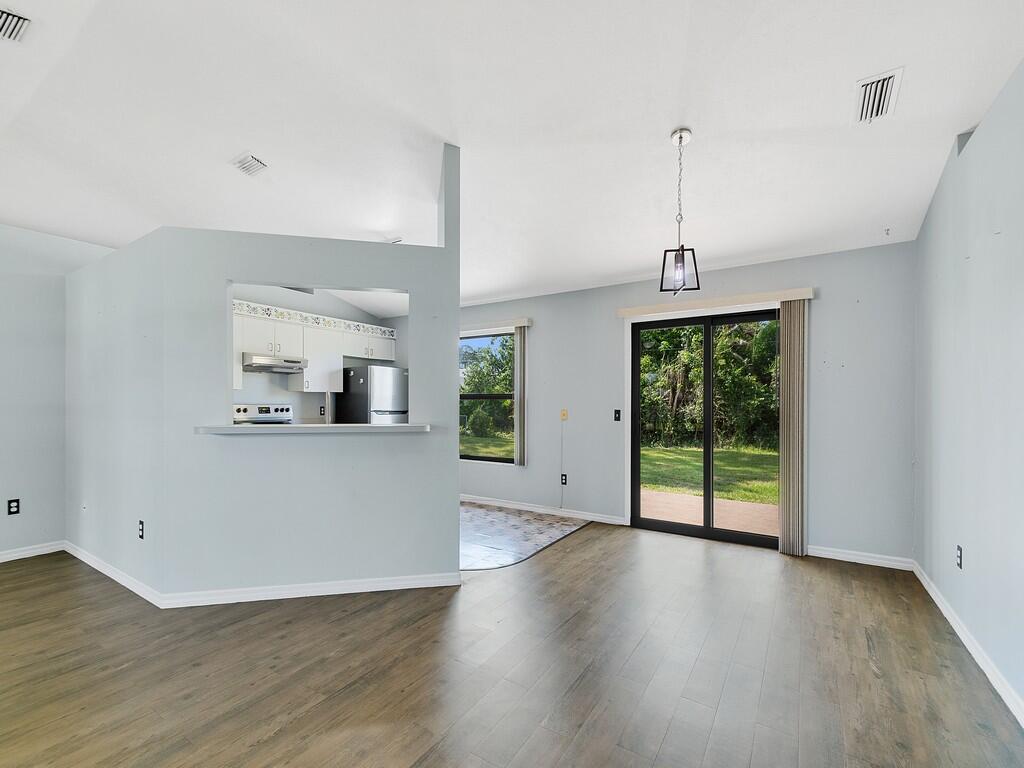 LAKEWOOD PARK UNIT 9 - Residential