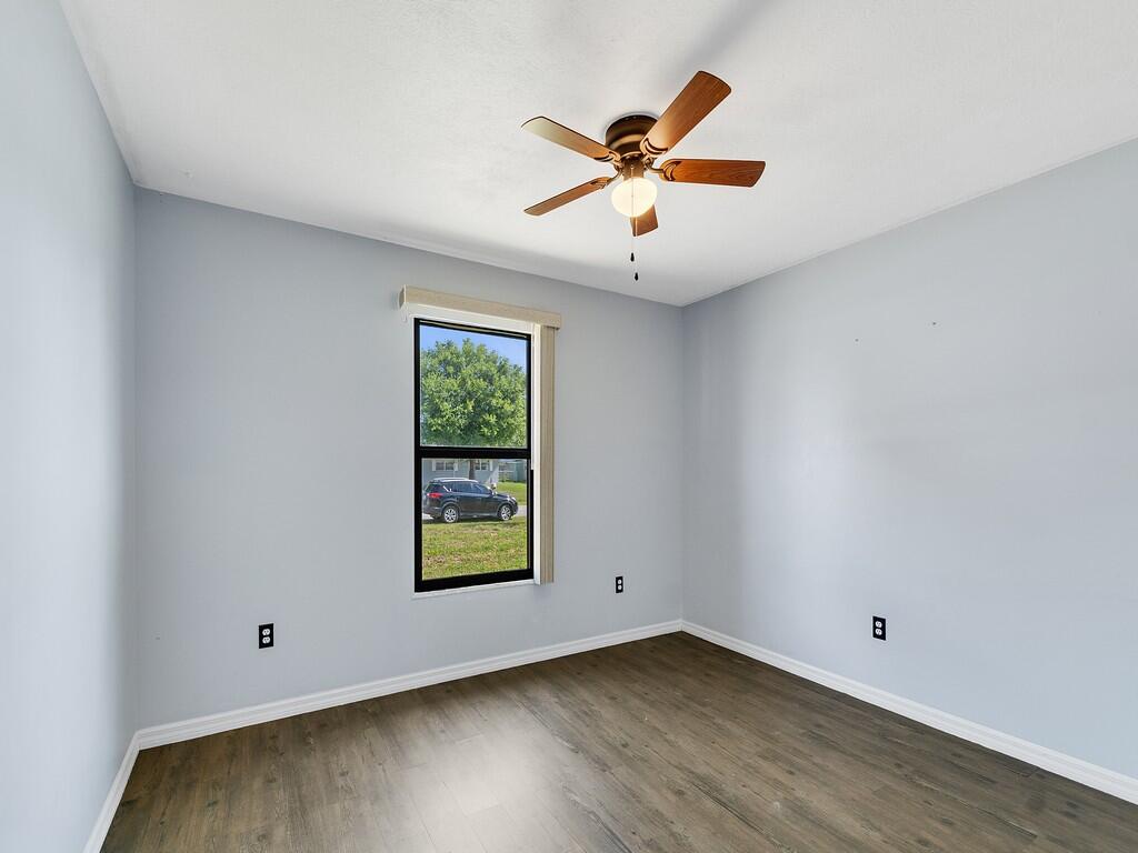 LAKEWOOD PARK UNIT 9 - Residential