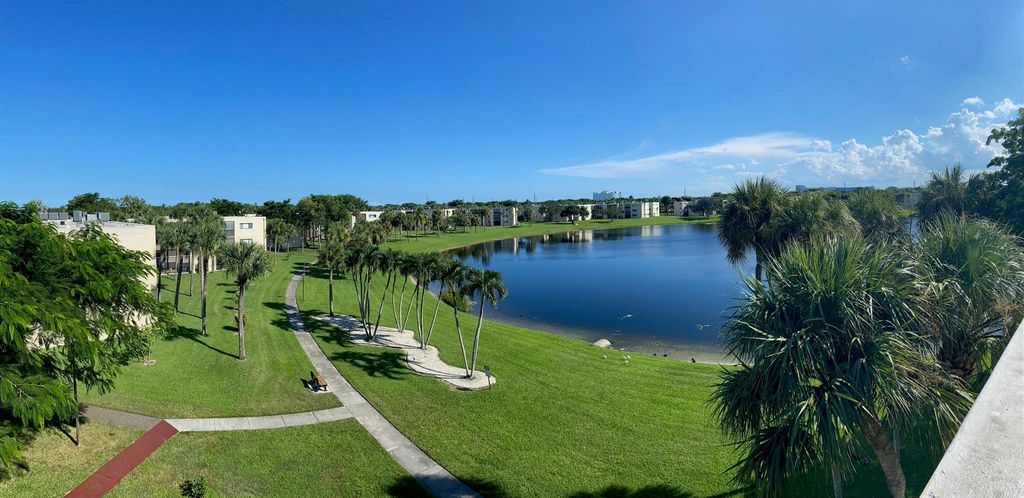 Photo of 5160 Las Verdes Circle #208, Delray Beach, FL 33484 (MLS # R10919334)