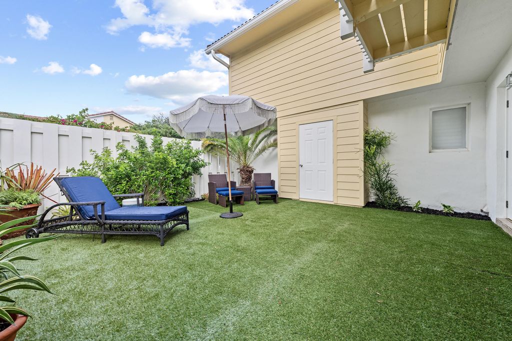 Photo of 288 Seabreeze Circle, Jupiter, FL 33477 (MLS # R11145531)