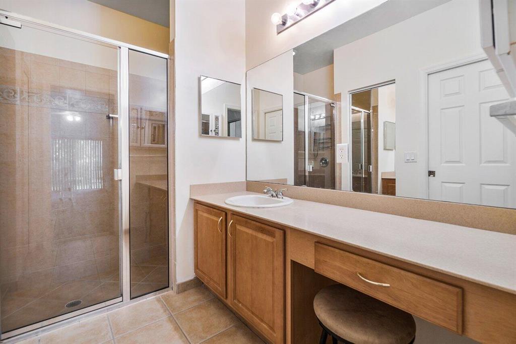 WILLOW LAKE REPLAT - Residential