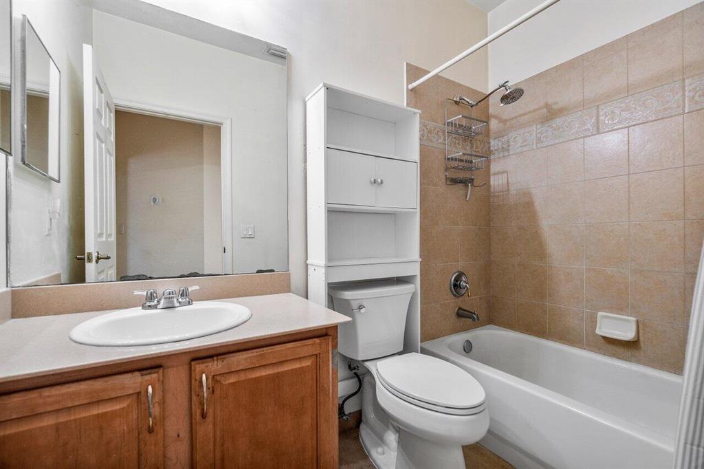 WILLOW LAKE REPLAT - Residential