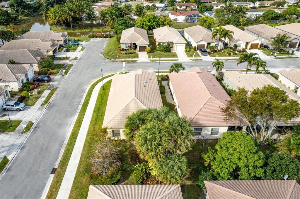 WILLOW LAKE REPLAT - Residential