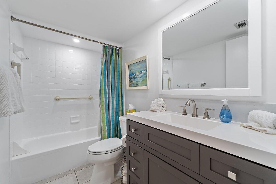 SEA RISE CONDO - Residential