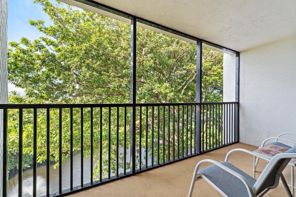 SEA RISE CONDO - Residential