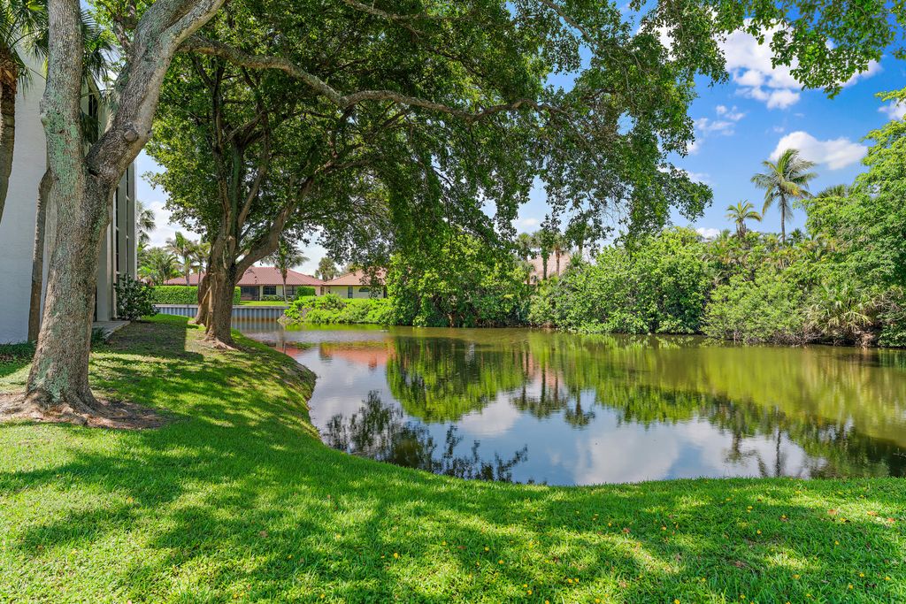 Photo of 1605 S Us Highway 1 #C401, Jupiter, FL 33477 (MLS # R11151703)