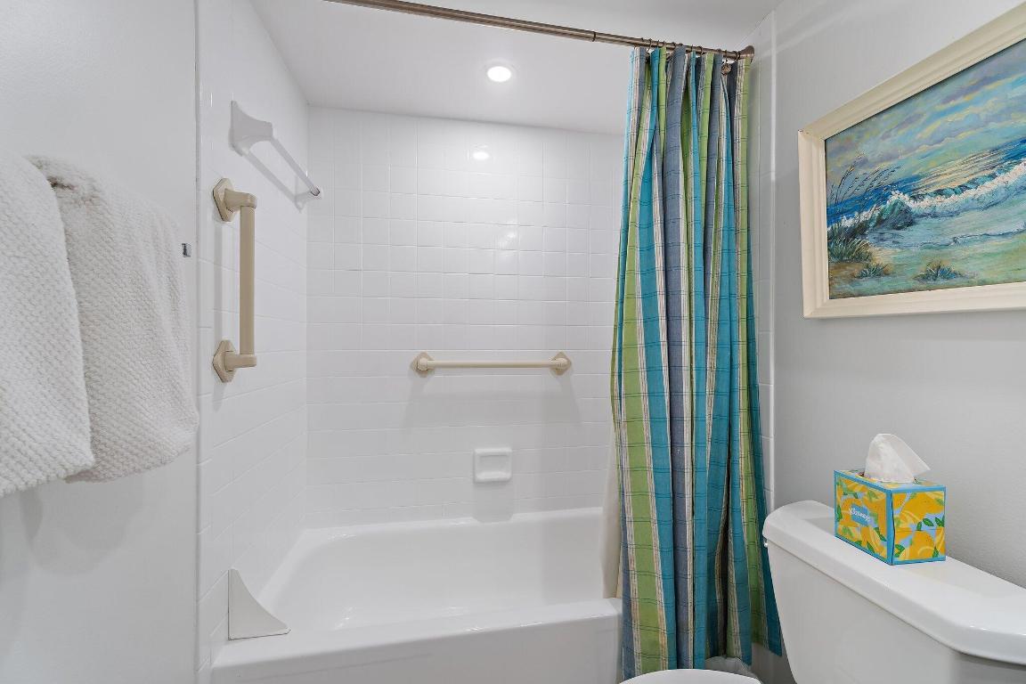 SEA RISE CONDO - Residential