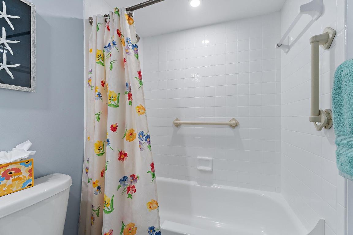 SEA RISE CONDO - Residential