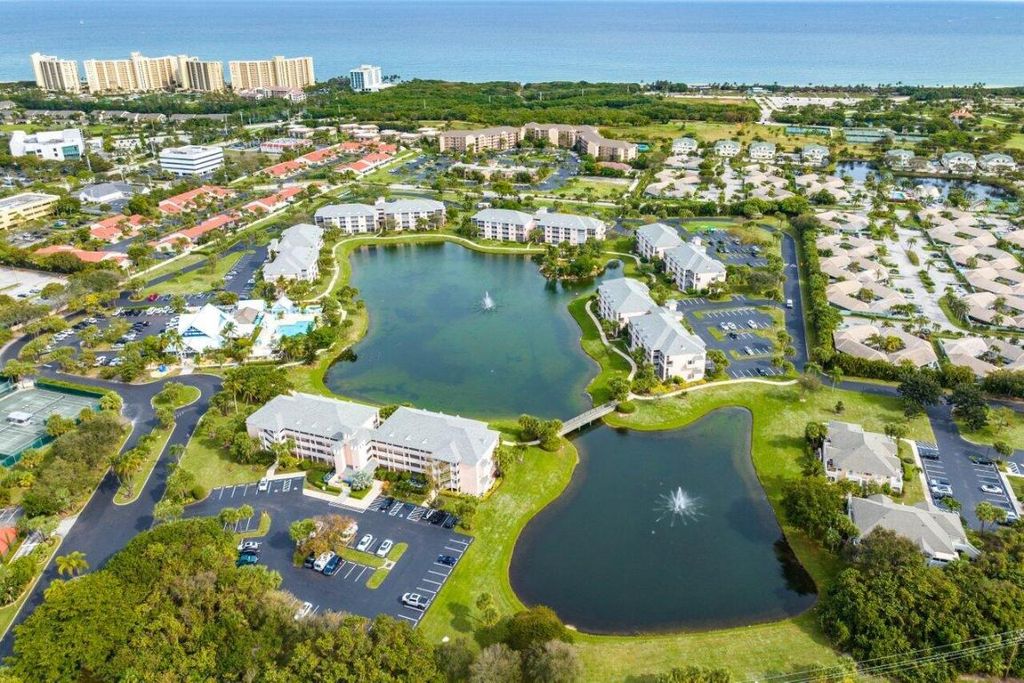 Photo of 353 S Us Highway 1 #A304, Jupiter, FL 33477 (MLS # R10942331)