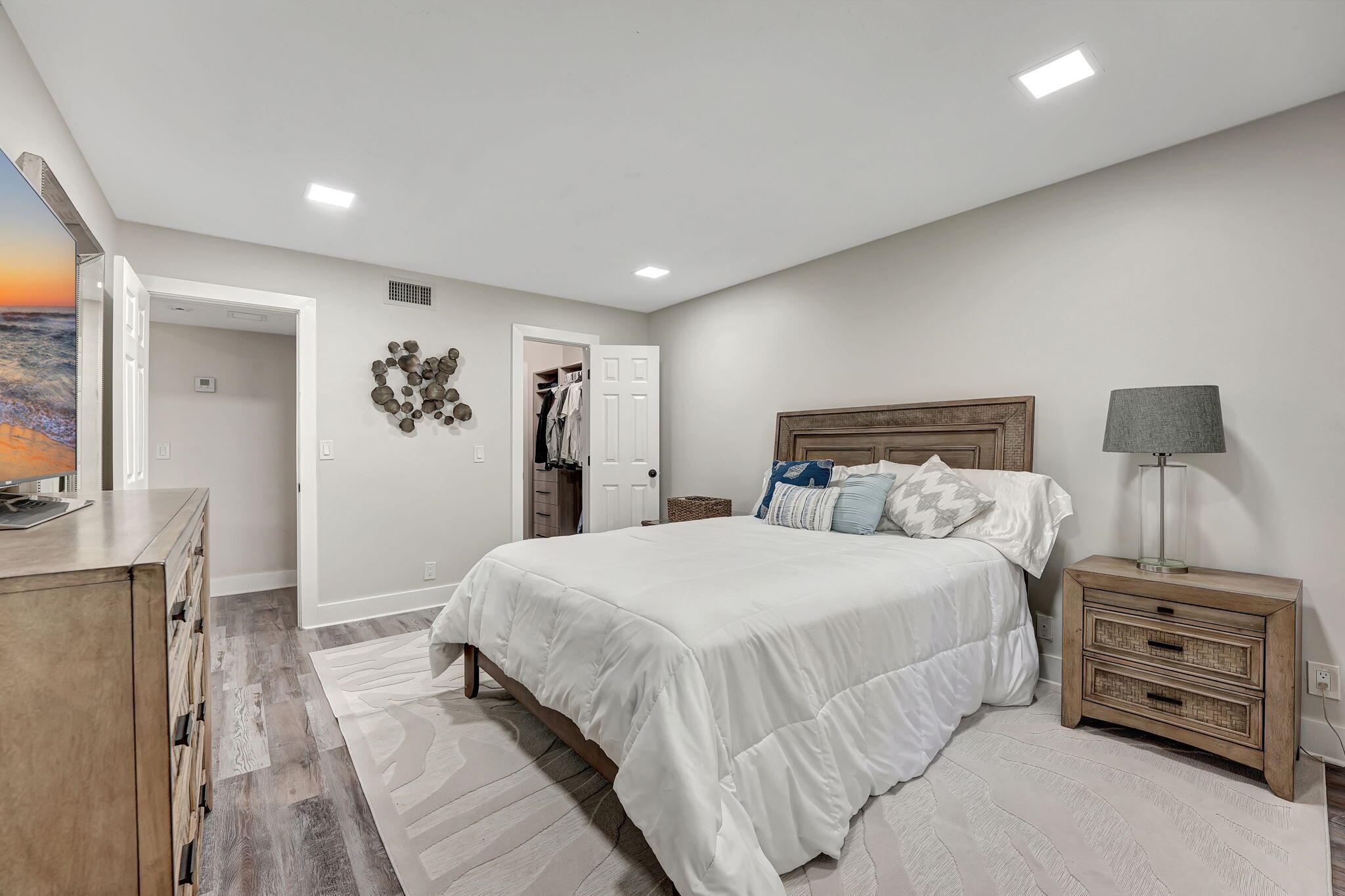 TARA GARDENS - Residential Lease