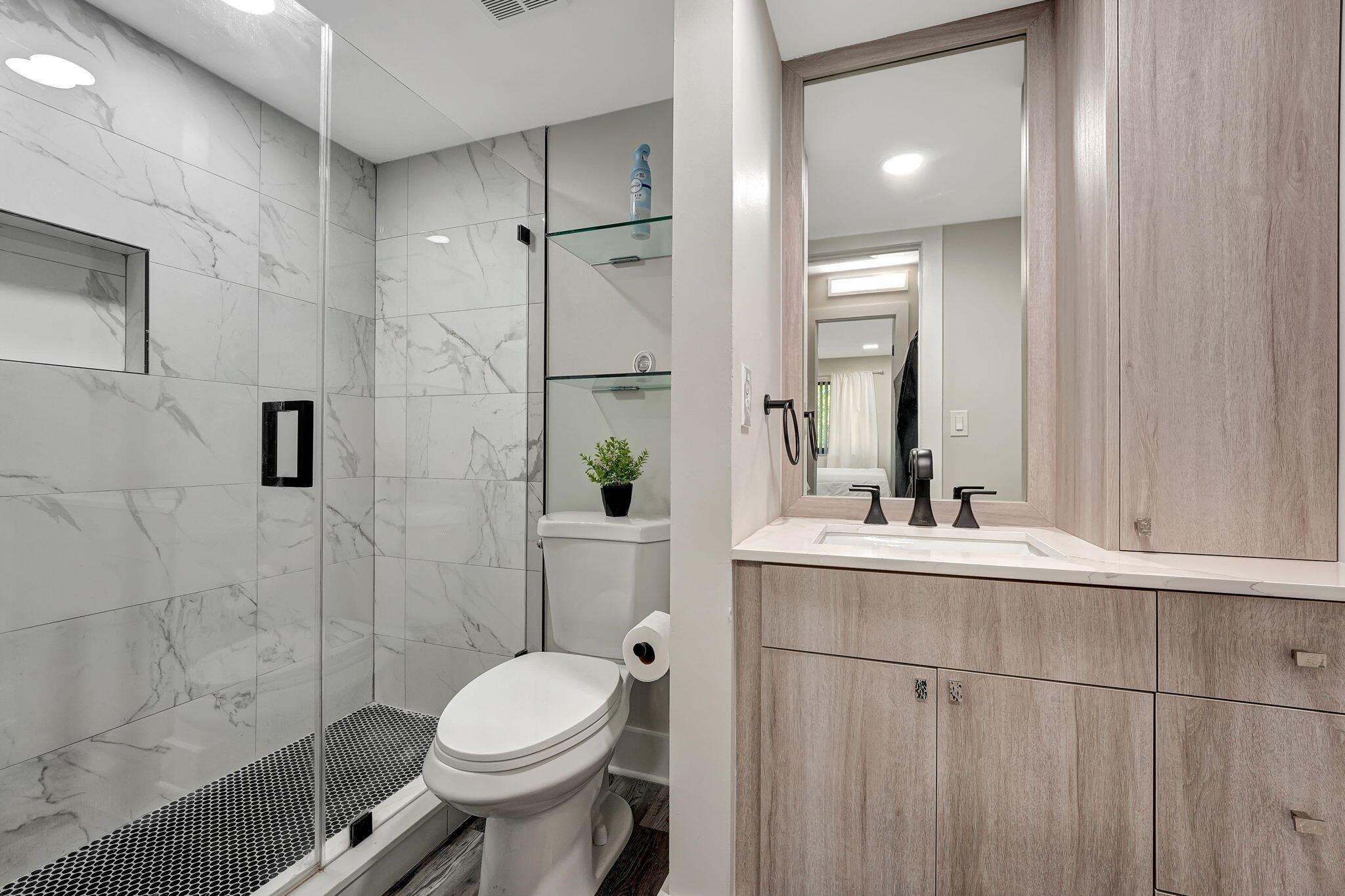 TARA GARDENS - Residential Lease