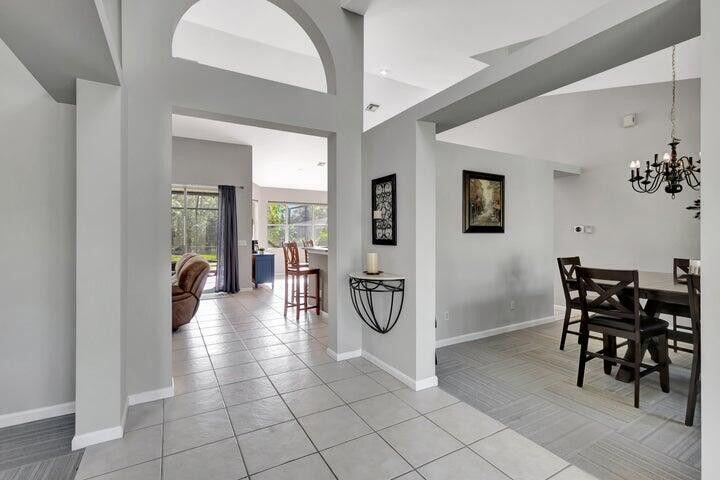 17270 72nd Road N