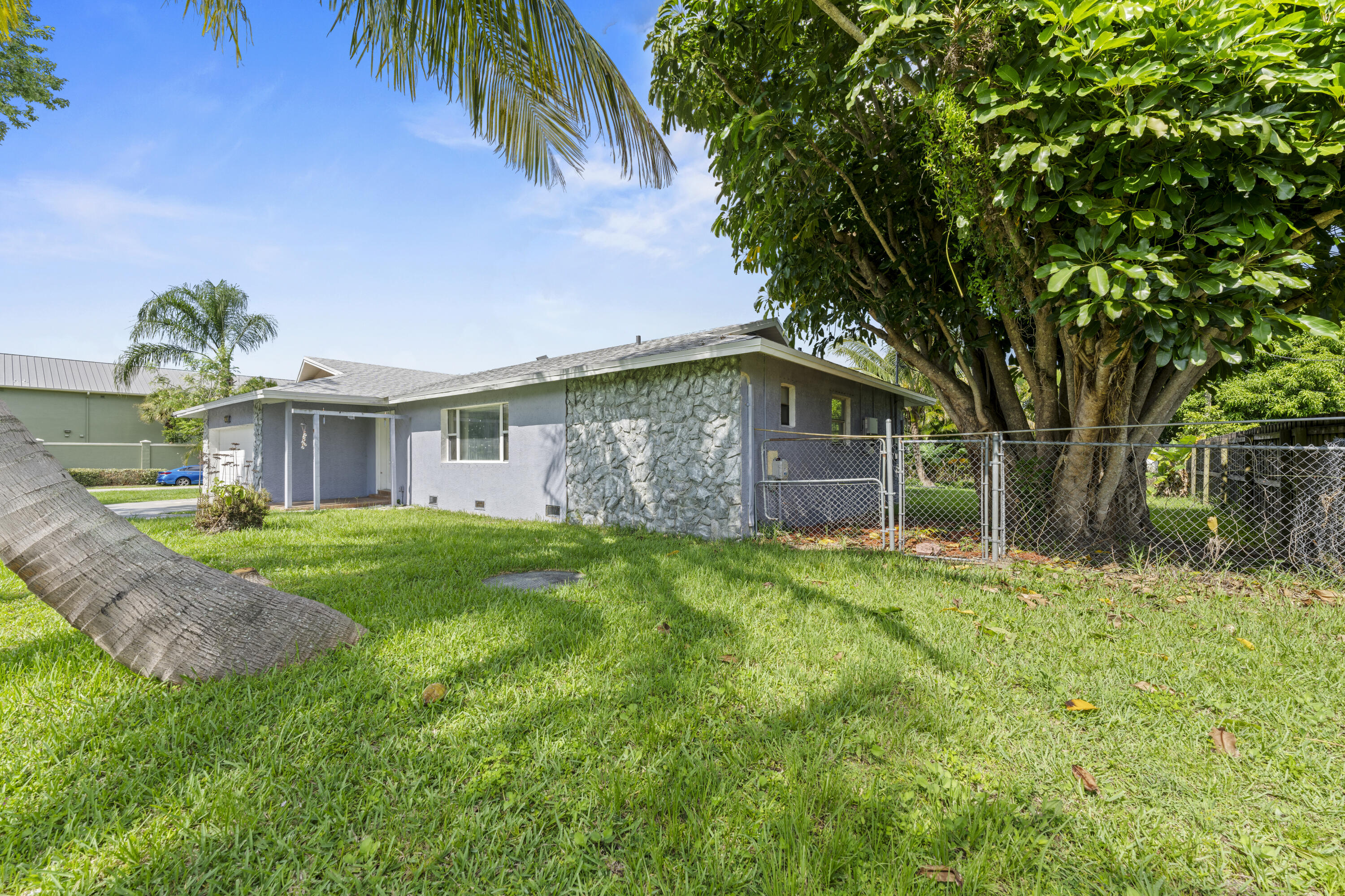 PORT ST LUCIE SECTION 27 - Residential