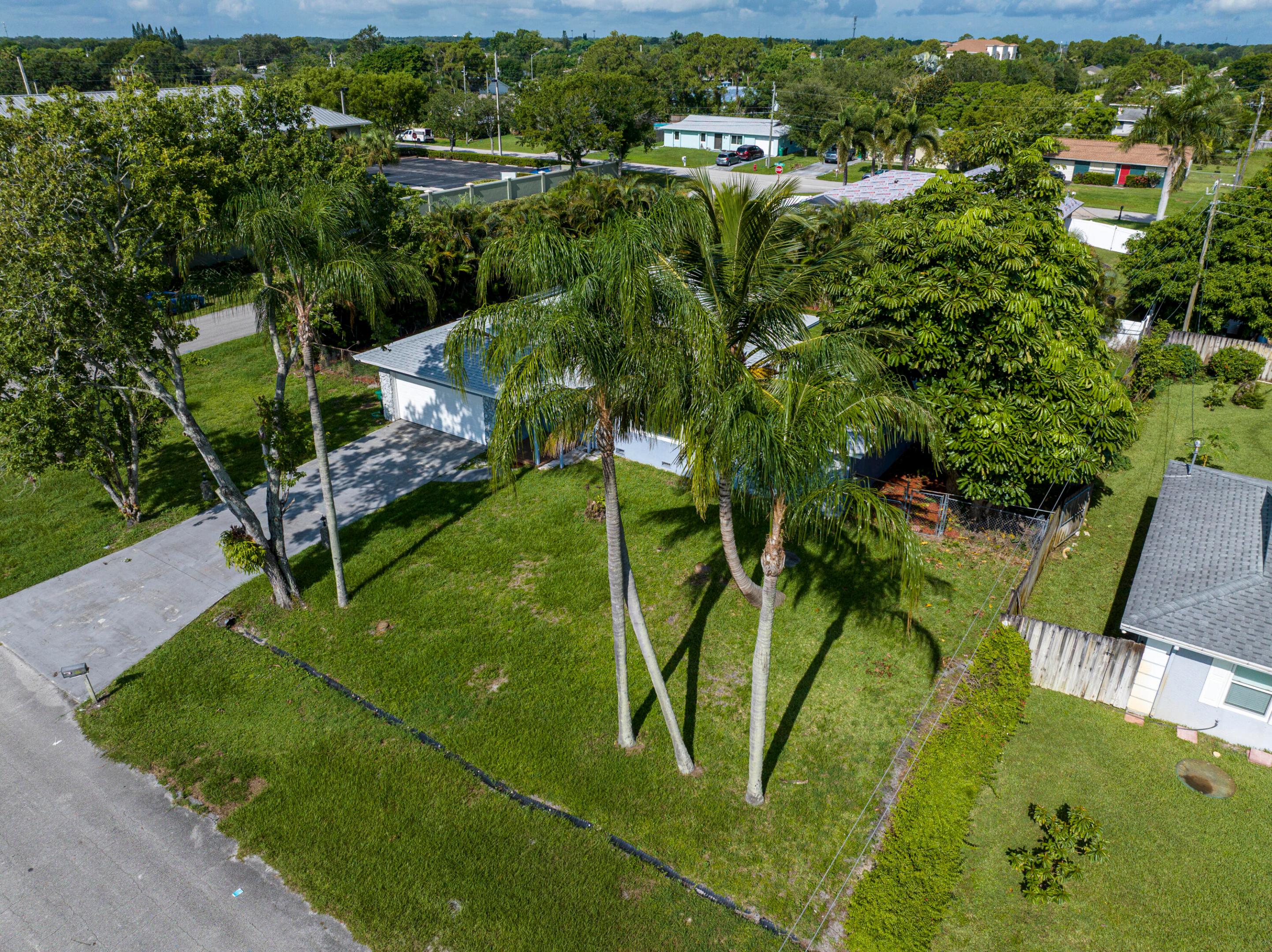 PORT ST LUCIE SECTION 27 - Residential