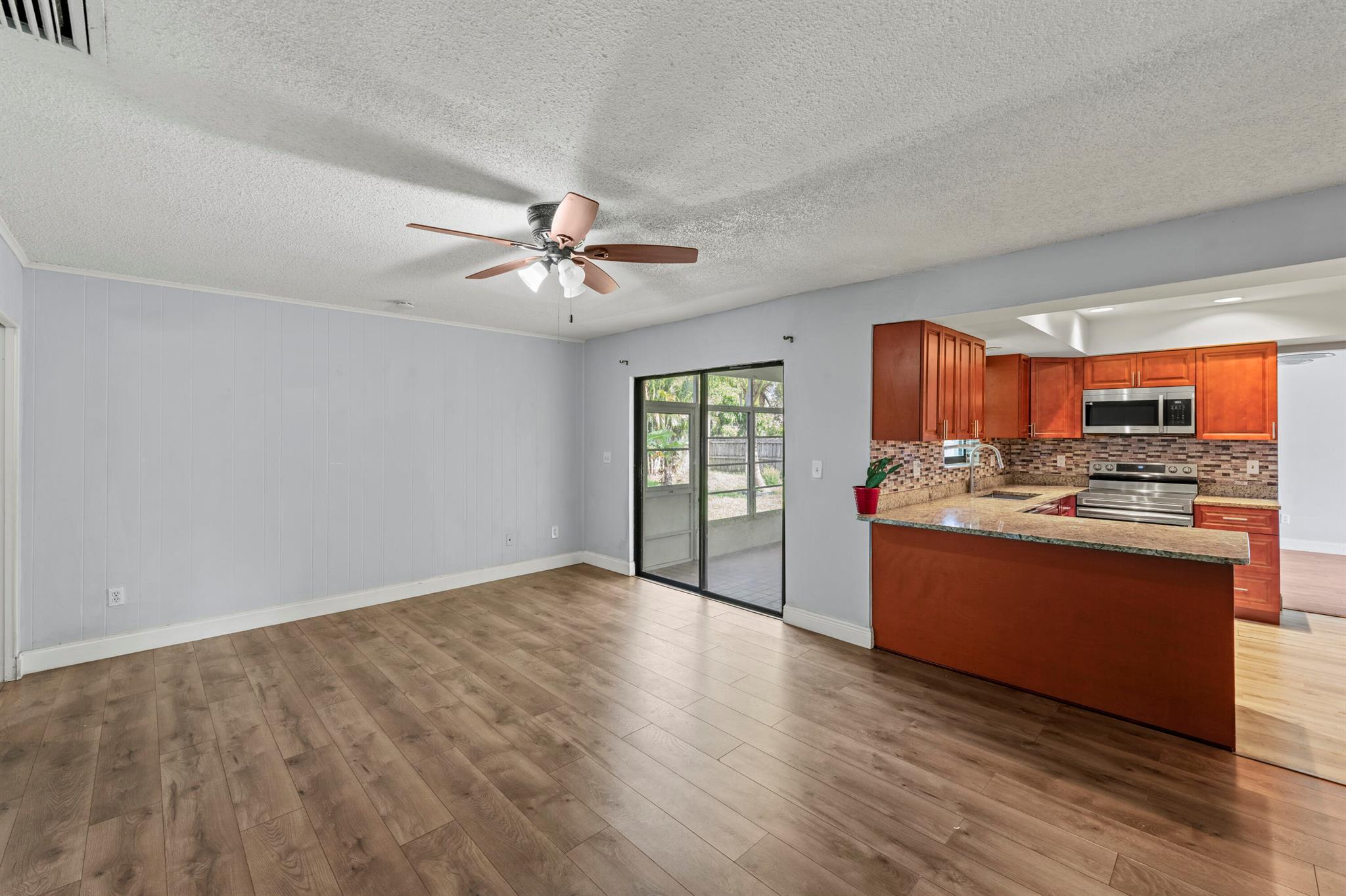 PORT ST LUCIE SECTION 27 - Residential