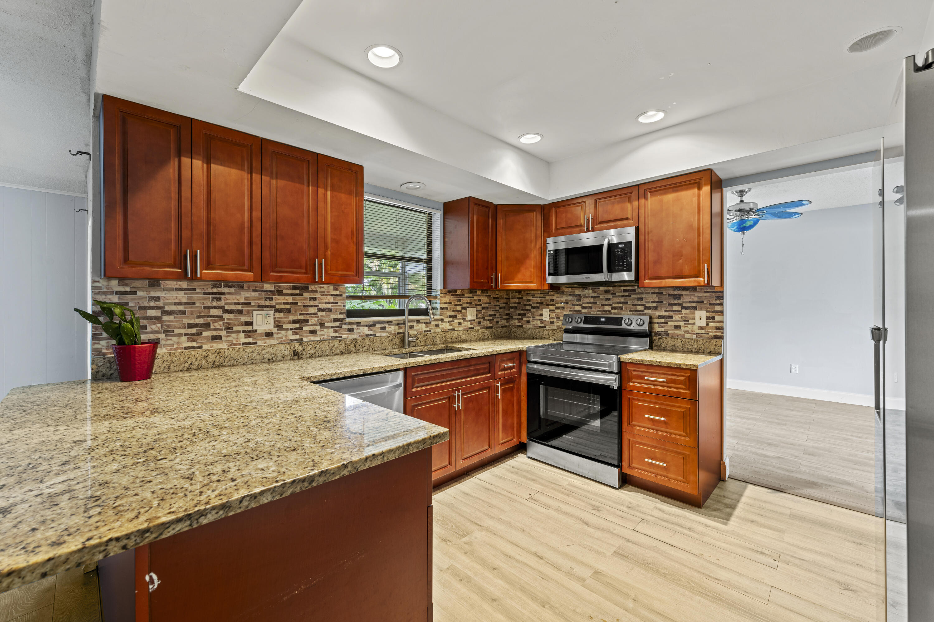 PORT ST LUCIE SECTION 27 - Residential