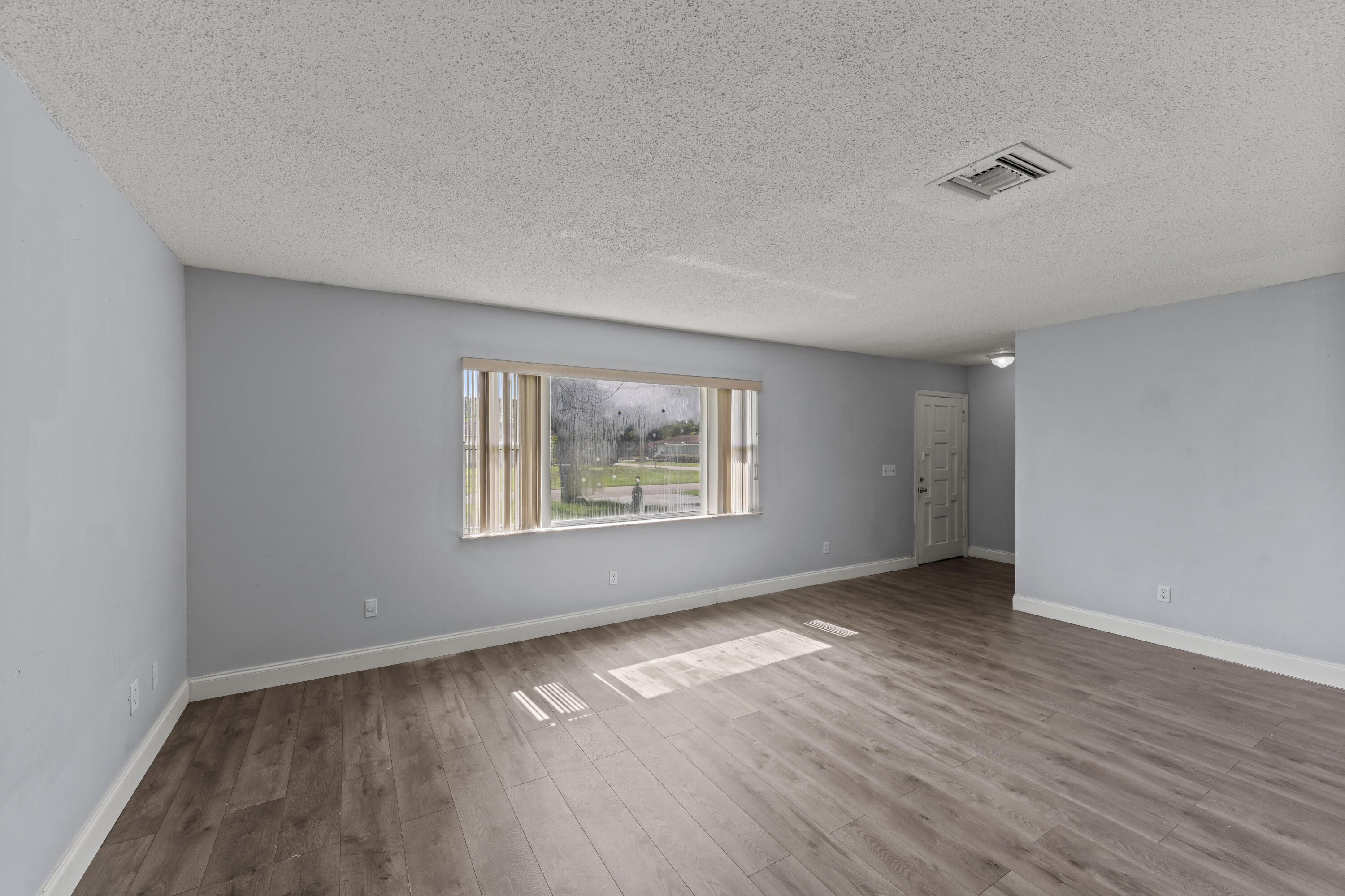 PORT ST LUCIE SECTION 27 - Residential