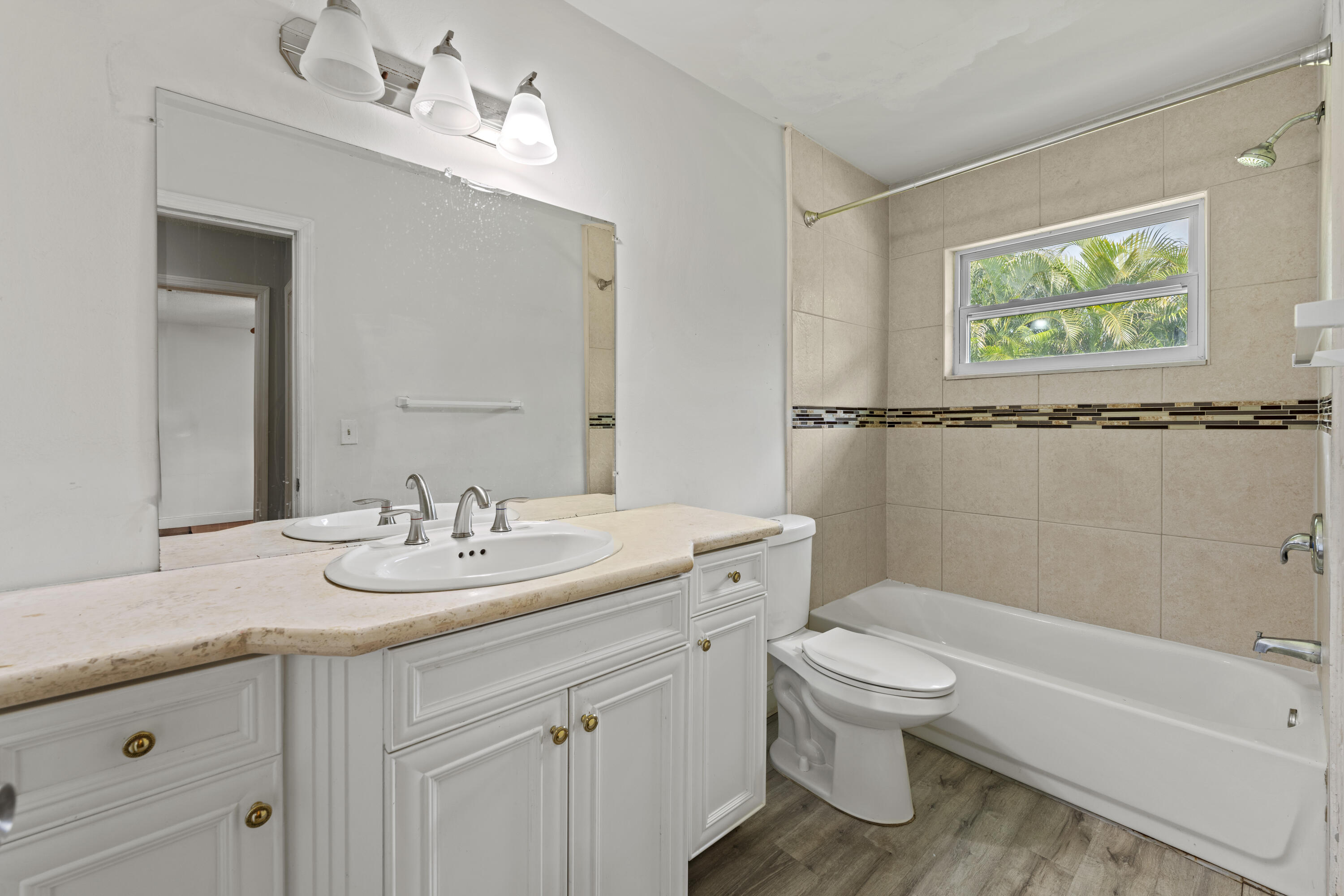 PORT ST LUCIE SECTION 27 - Residential