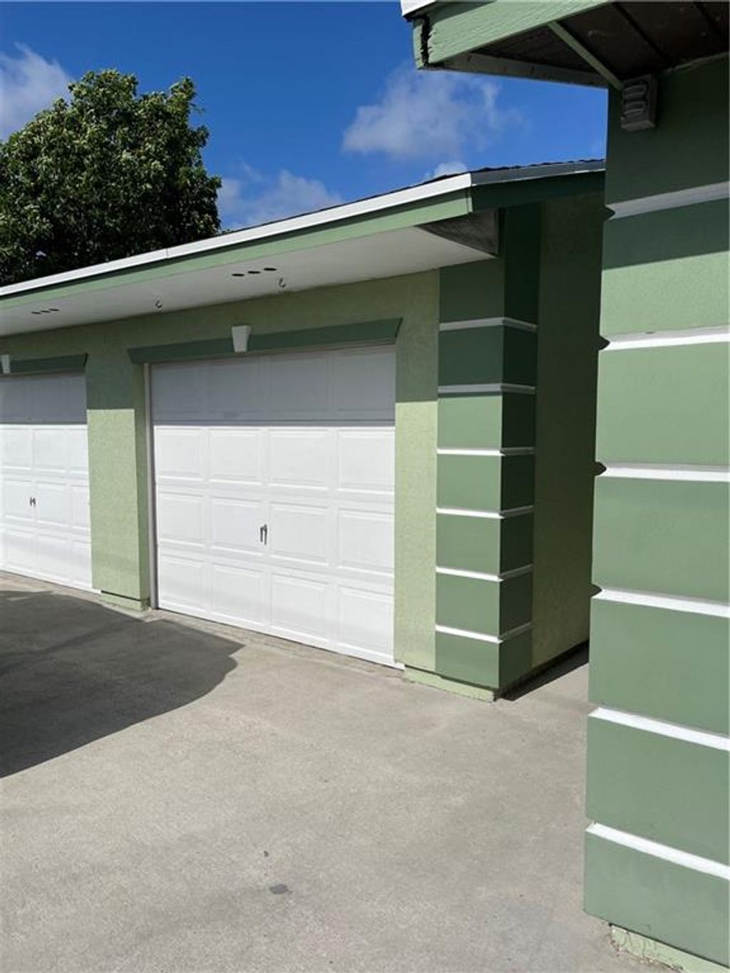 Photo of 1754 SW California Blvd, Port Saint Lucie, FL 34953 (MLS # F10329251)