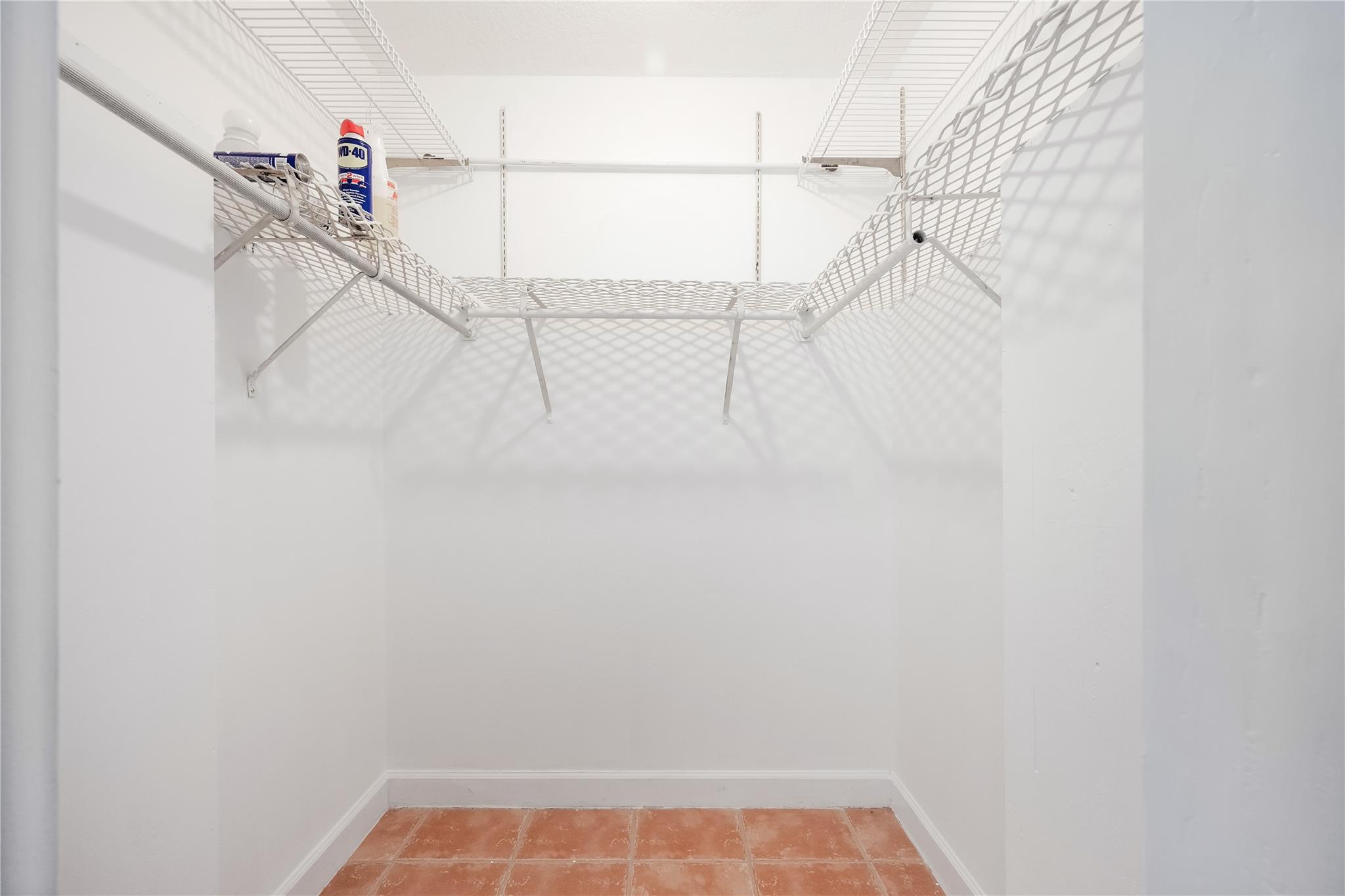 The Windings 70-44 B - Residential Lease