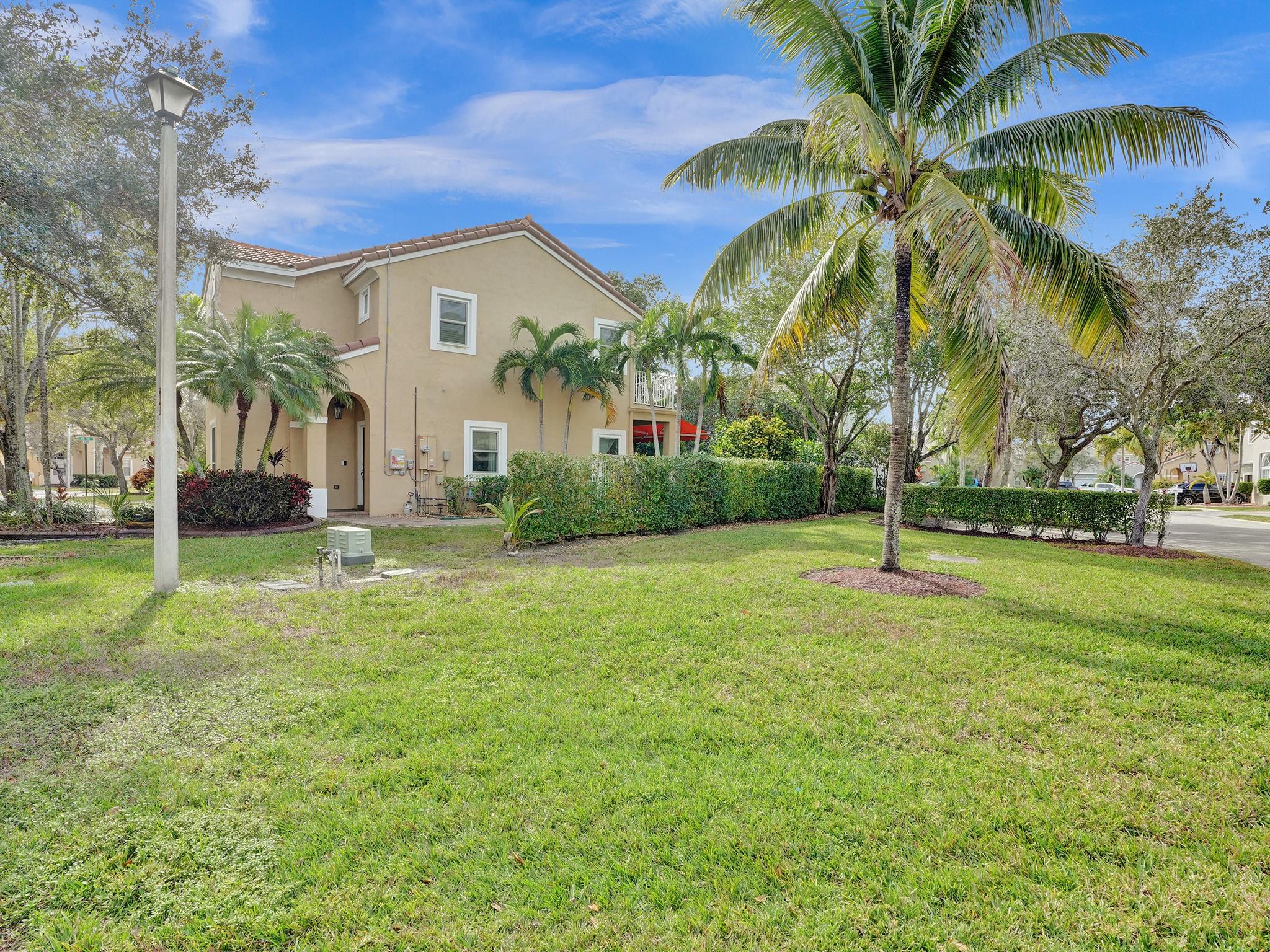 716 NW 126th Ave