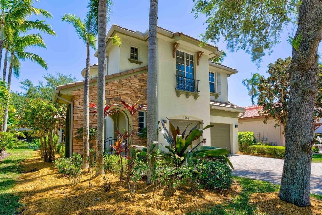 Photo of 1714 Nature Court, Palm Beach Gardens, FL 33410 (MLS # R10979319)